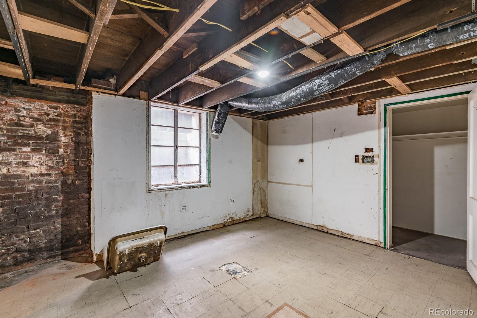 MLS Image #38 for 131 n sherman street,denver, Colorado