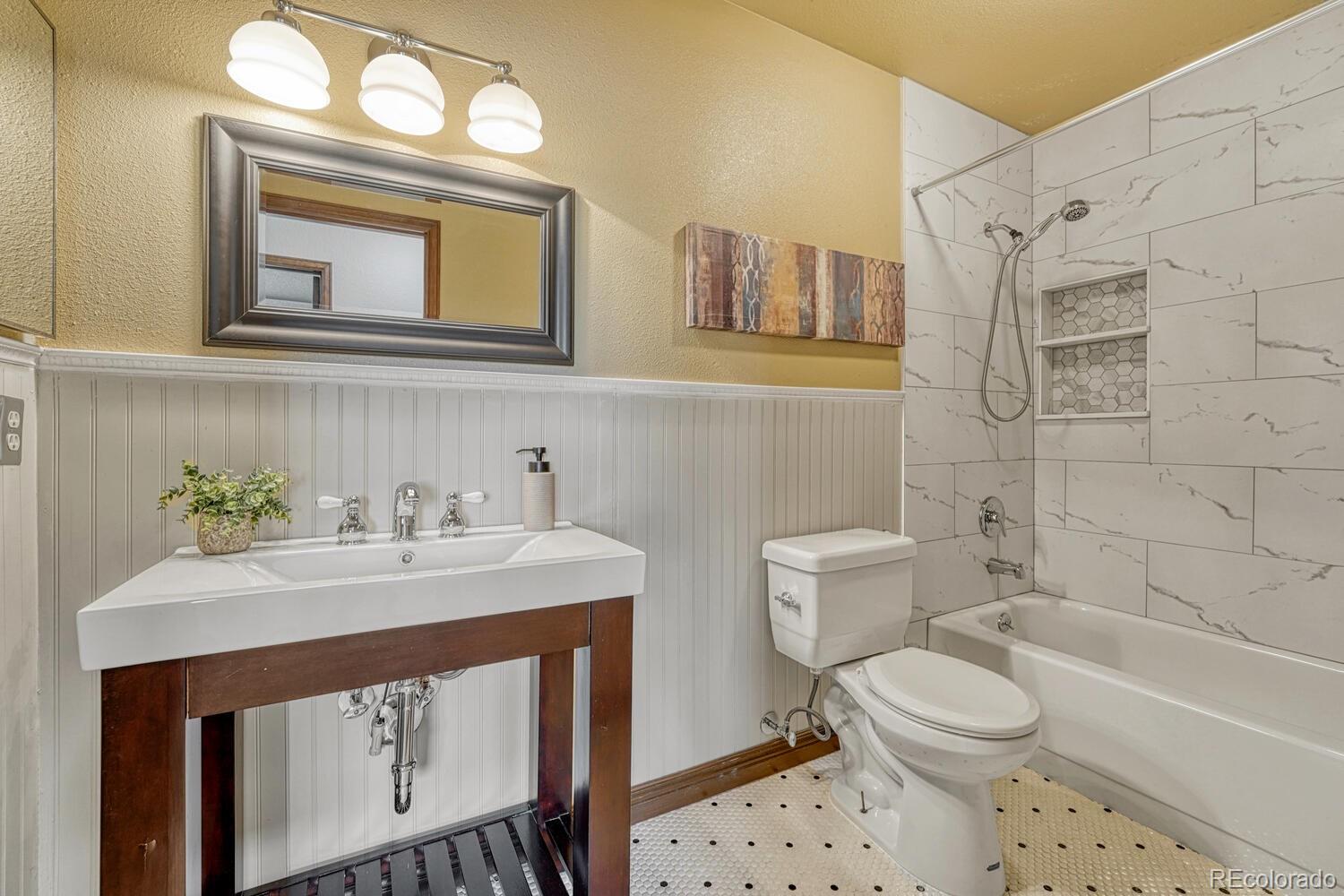 MLS Image #23 for 302  northridge road,highlands ranch, Colorado