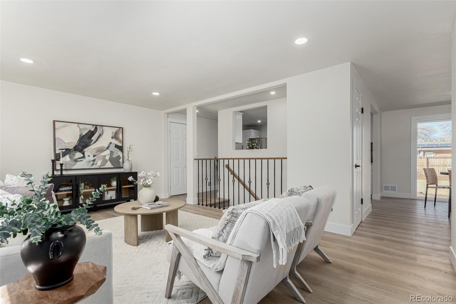 MLS Image #10 for 6699 s pennsylvania street,centennial, Colorado