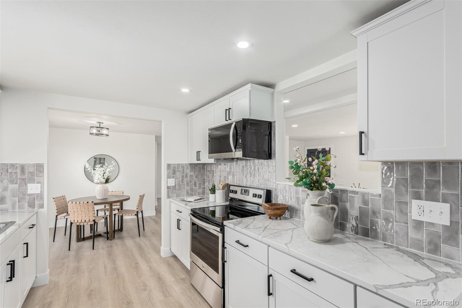 MLS Image #14 for 6699 s pennsylvania street,centennial, Colorado