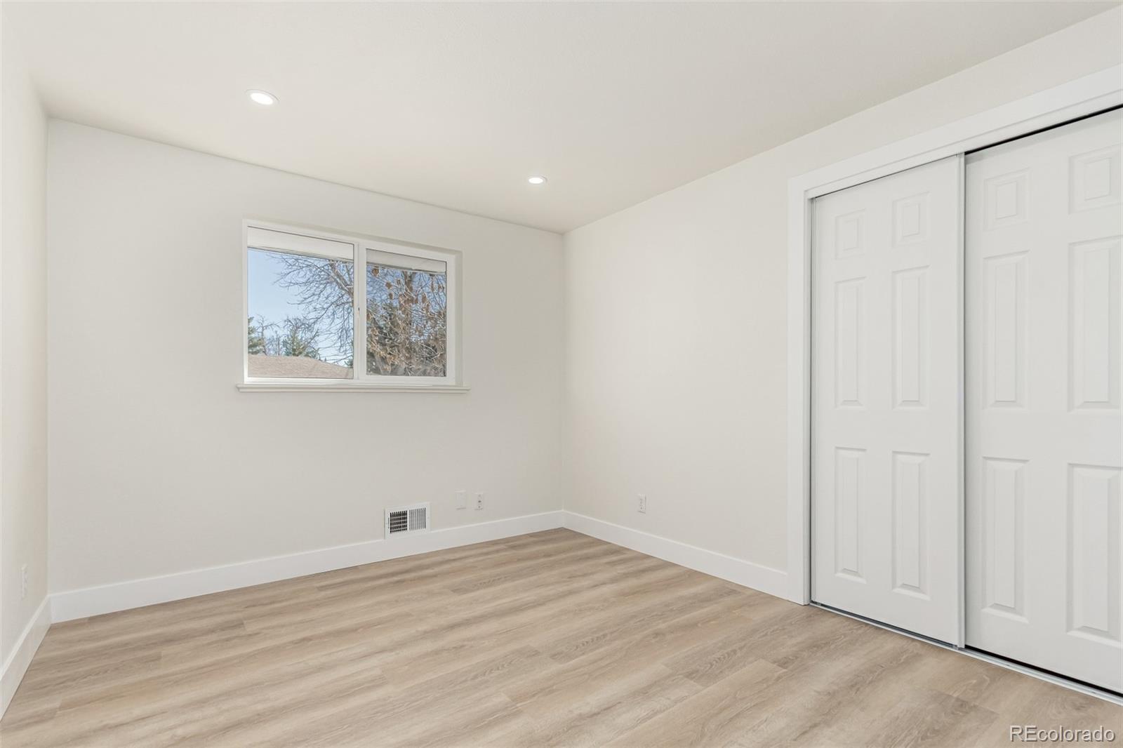 MLS Image #18 for 6699 s pennsylvania street,centennial, Colorado