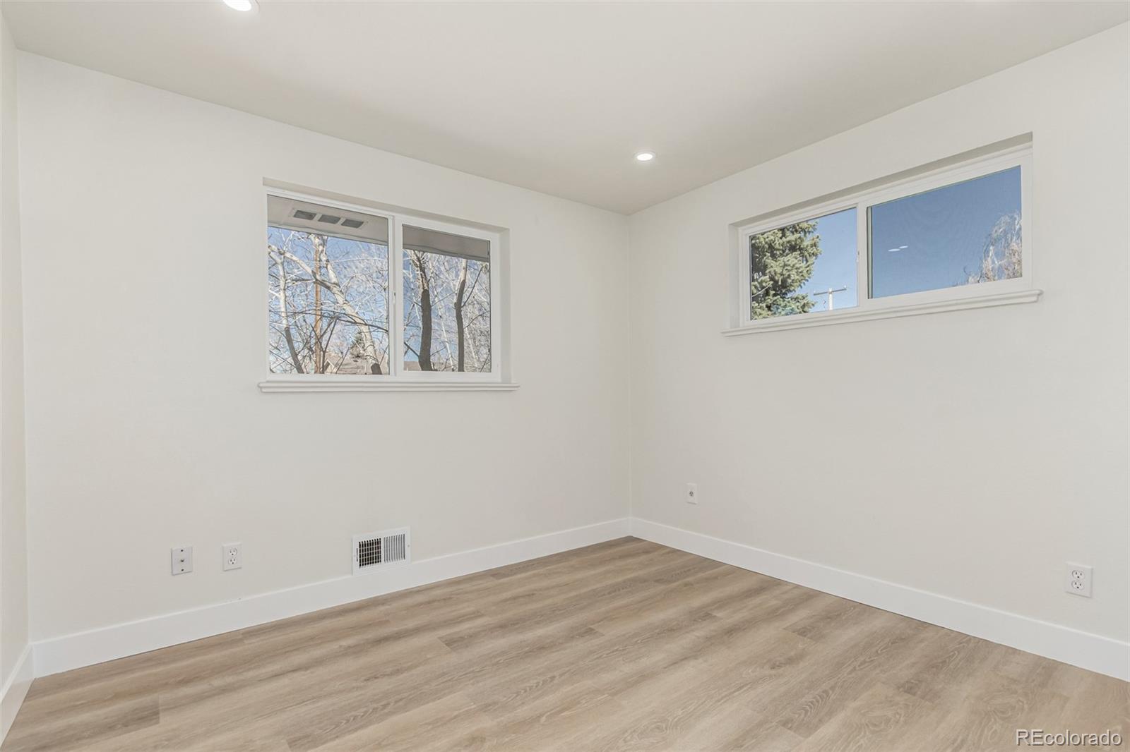 MLS Image #19 for 6699 s pennsylvania street,centennial, Colorado