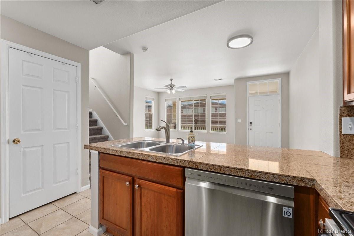MLS Image #15 for 16212 e geddes lane,aurora, Colorado