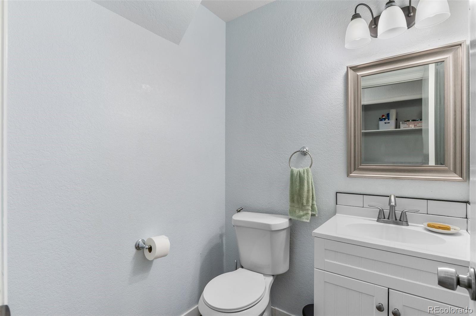 MLS Image #12 for 920  44th avenue court,greeley, Colorado
