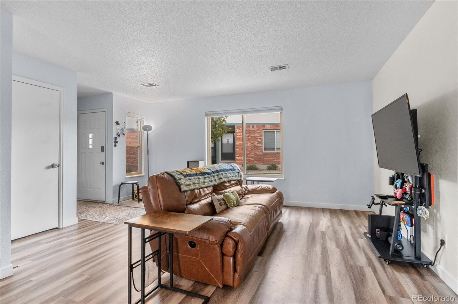 MLS Image #4 for 920  44th avenue court,greeley, Colorado