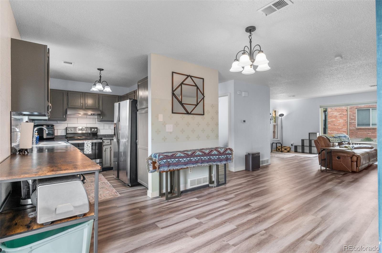 MLS Image #7 for 920  44th avenue court,greeley, Colorado
