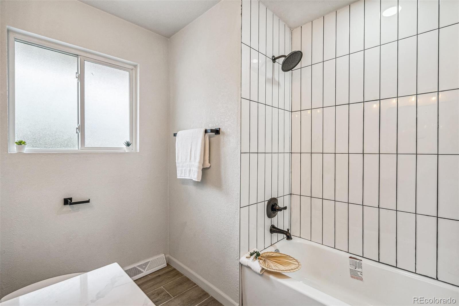 MLS Image #13 for 3540 e 91st avenue,thornton, Colorado