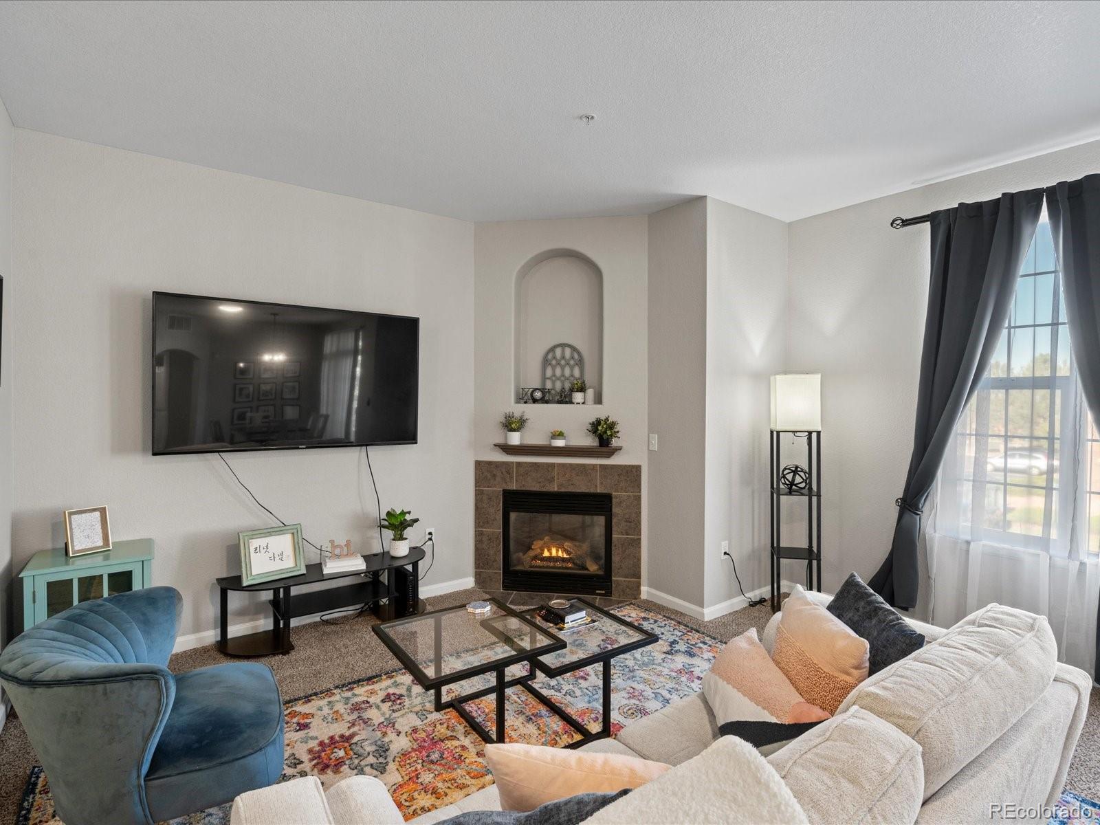 MLS Image #3 for 5726 n genoa way,aurora, Colorado