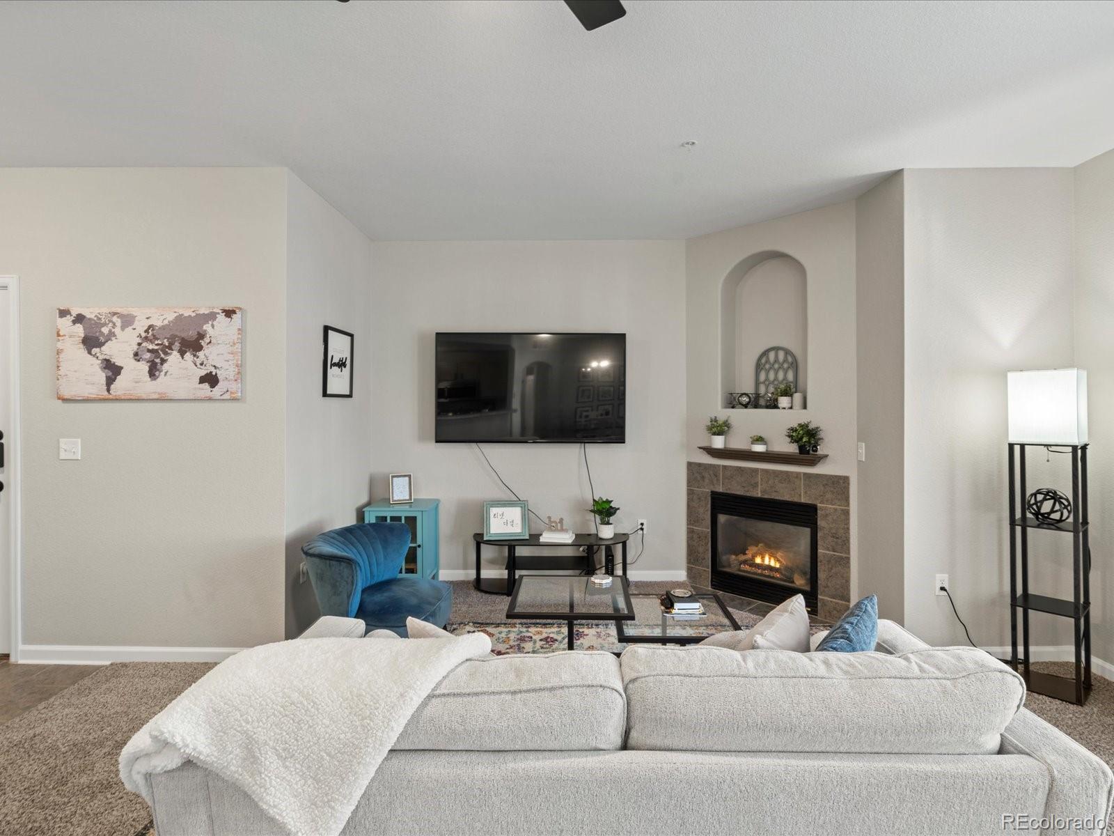 MLS Image #5 for 5726 n genoa way,aurora, Colorado