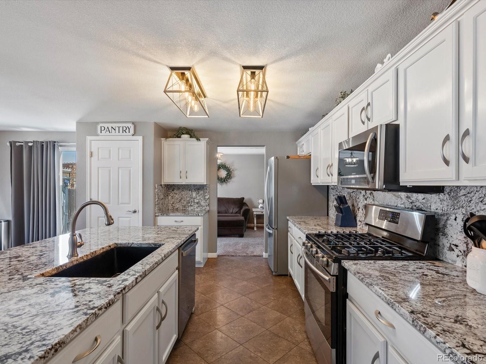 MLS Image #15 for 13972  hudson way,thornton, Colorado