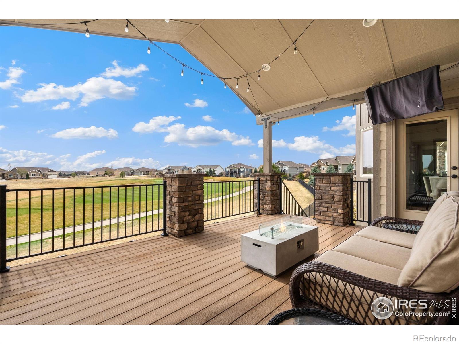 MLS Image #1 for 5954  black lion court,windsor, Colorado