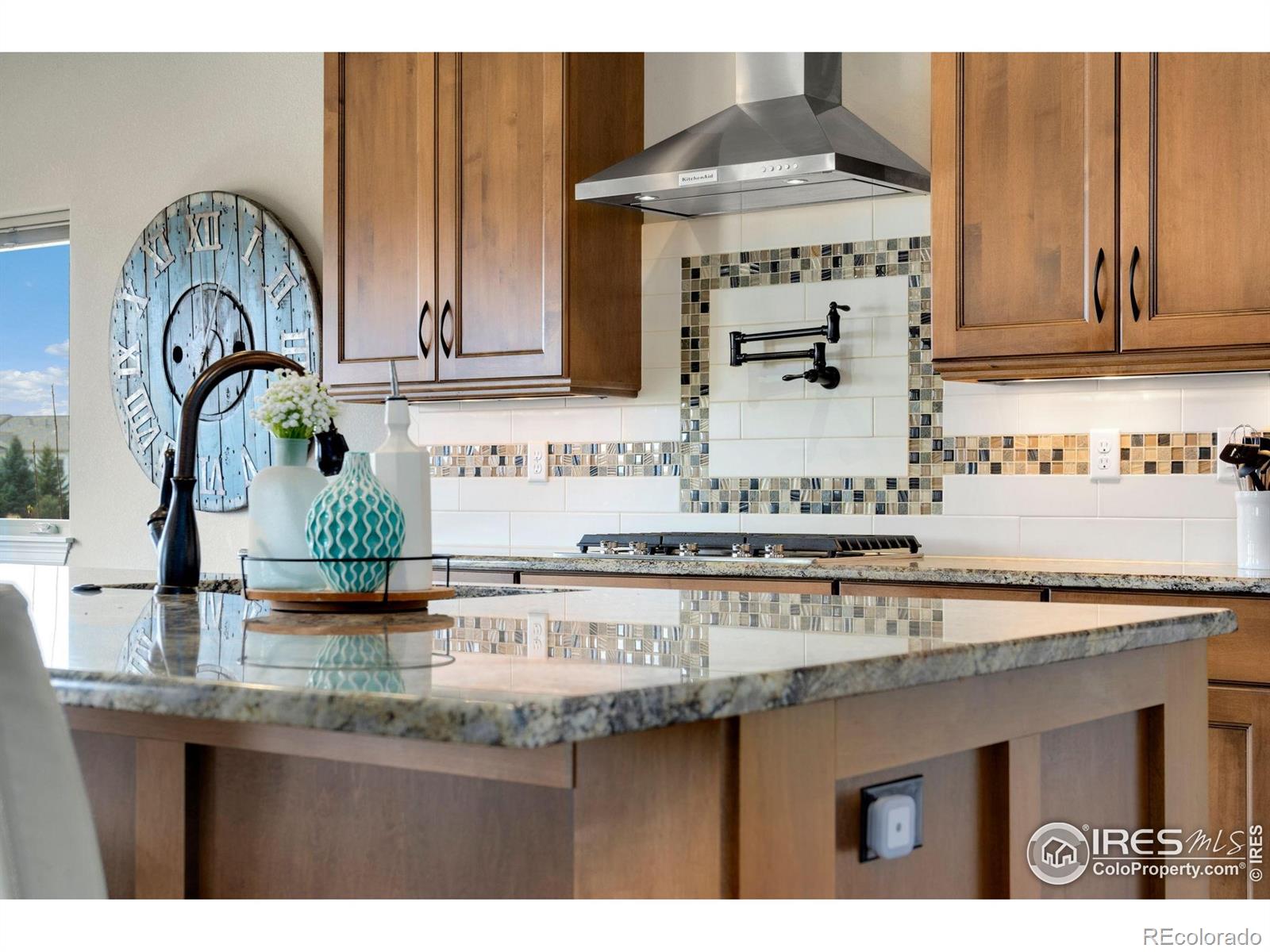 MLS Image #5 for 5954  black lion court,windsor, Colorado