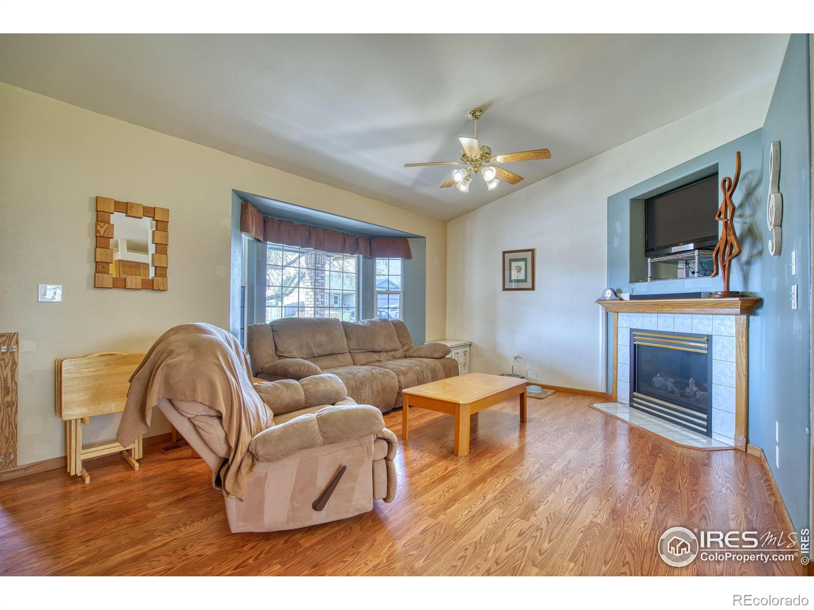 MLS Image #4 for 1913  parkwood drive,johnstown, Colorado