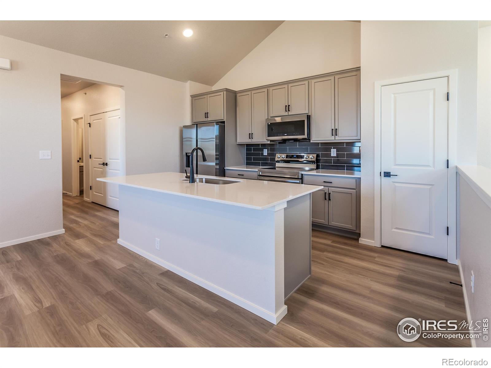 MLS Image #11 for 1821  bounty drive,windsor, Colorado