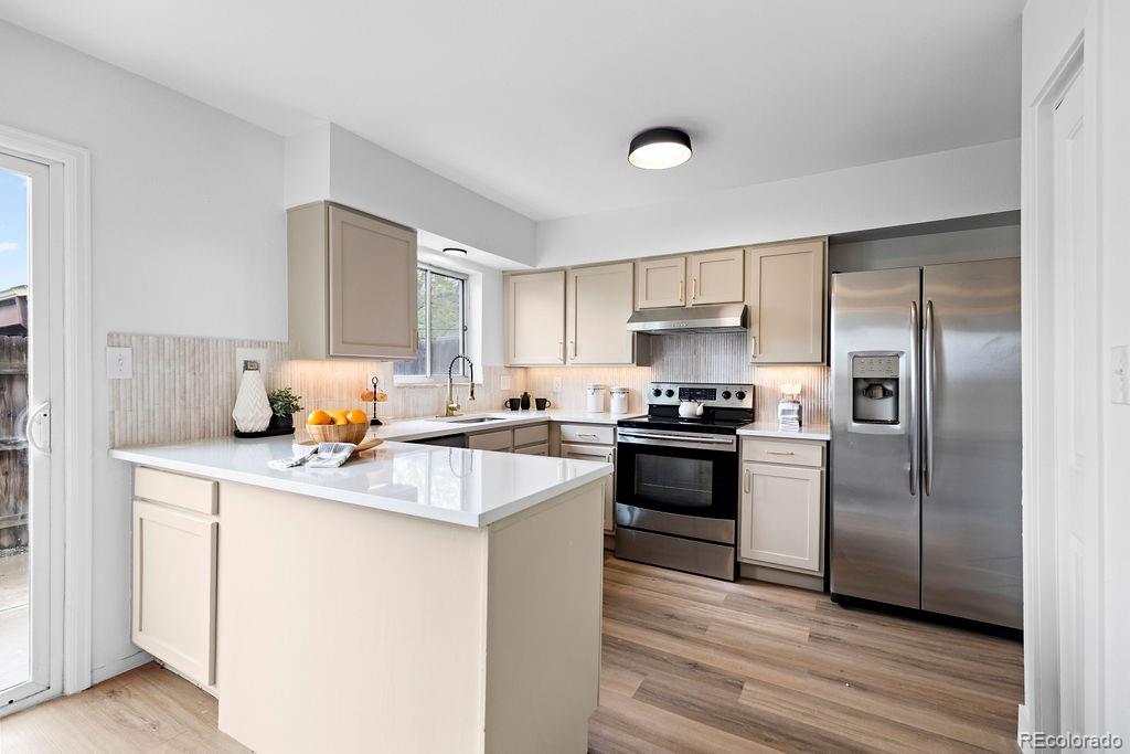 MLS Image #3 for 5667 s lowell boulevard,littleton, Colorado