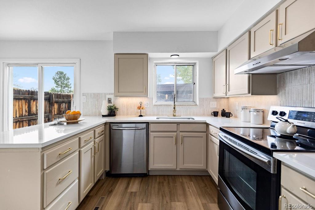 MLS Image #4 for 5667 s lowell boulevard,littleton, Colorado