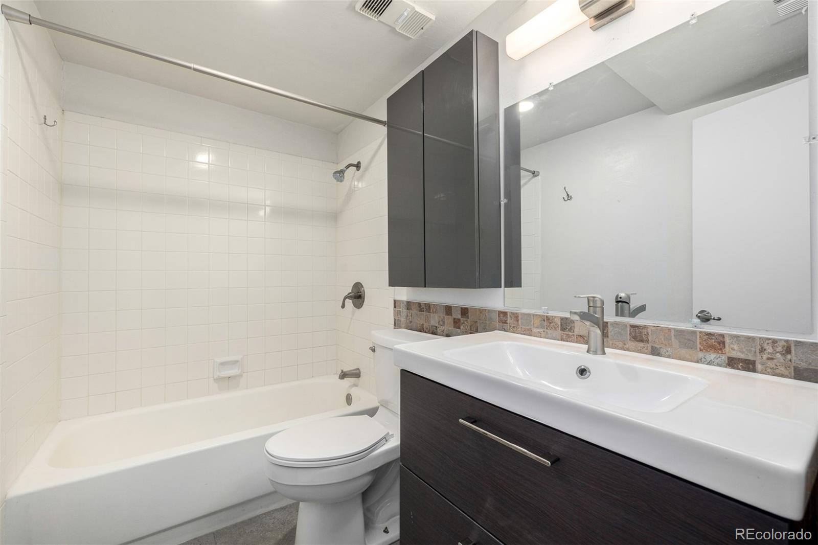 MLS Image #29 for 7665 e eastman avenue,denver, Colorado