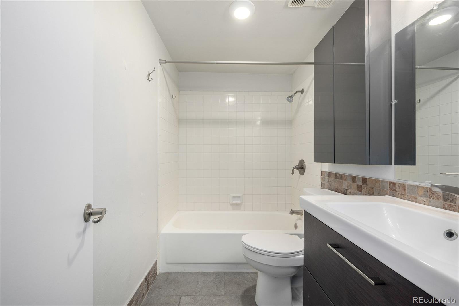 MLS Image #30 for 7665 e eastman avenue,denver, Colorado