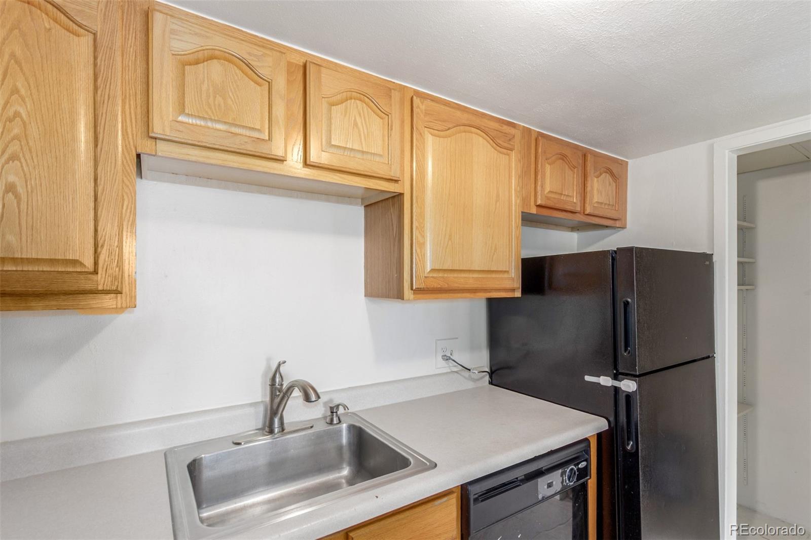MLS Image #10 for 9725 e harvard avenue,denver, Colorado