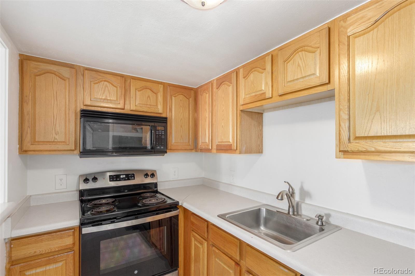MLS Image #9 for 9725 e harvard avenue,denver, Colorado