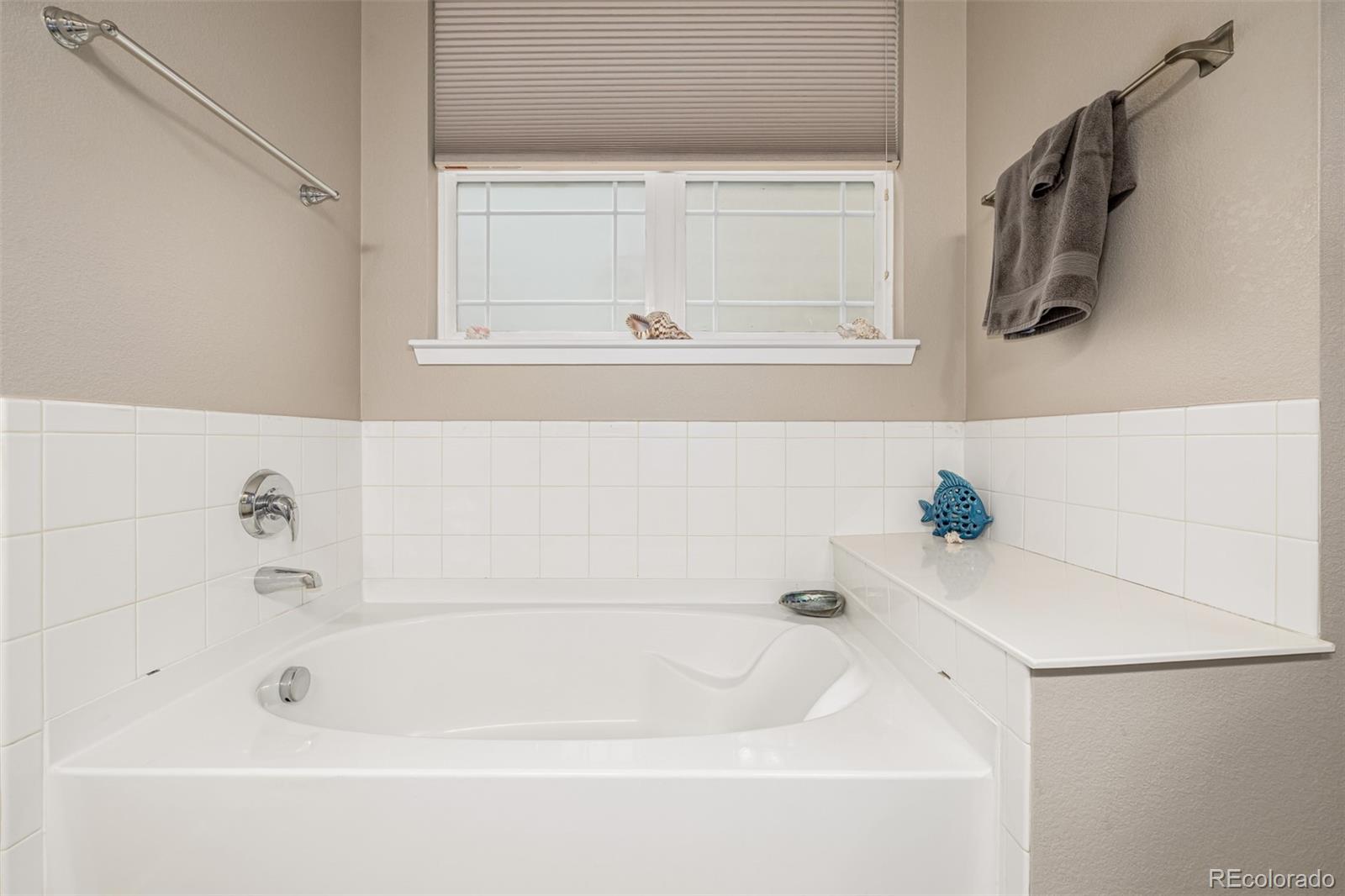 MLS Image #24 for 13263  niwot trail,broomfield, Colorado