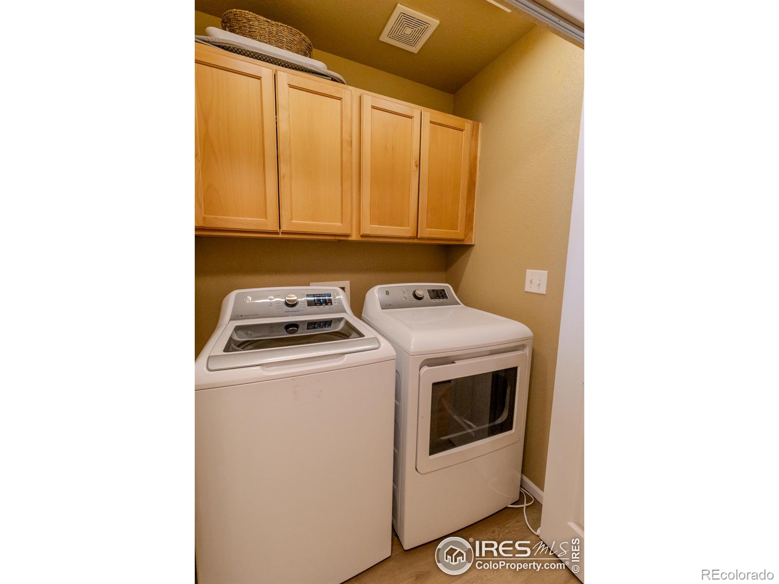 MLS Image #6 for 6349  orchard park drive,greeley, Colorado