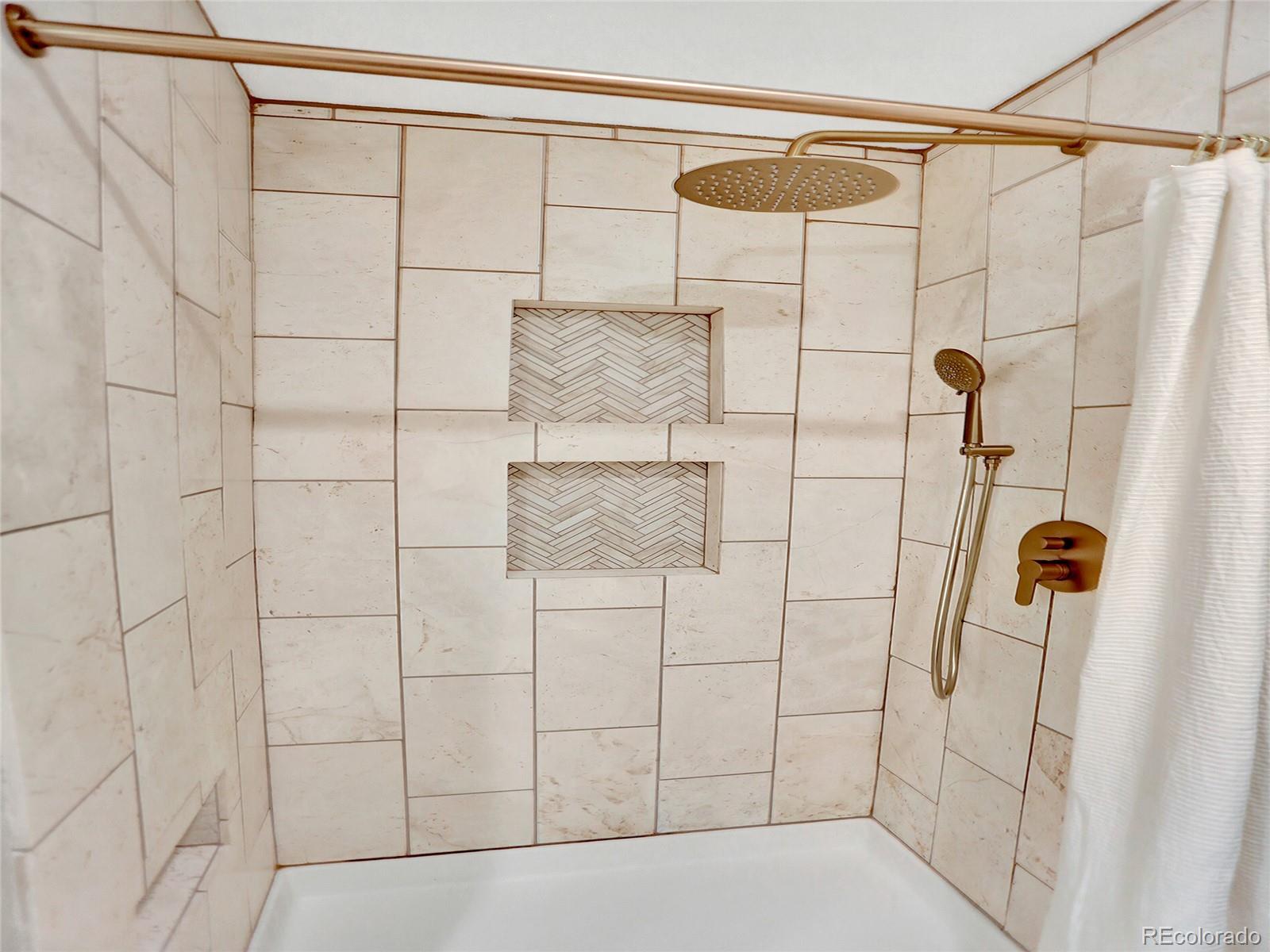 MLS Image #22 for 13935 e idaho place,aurora, Colorado