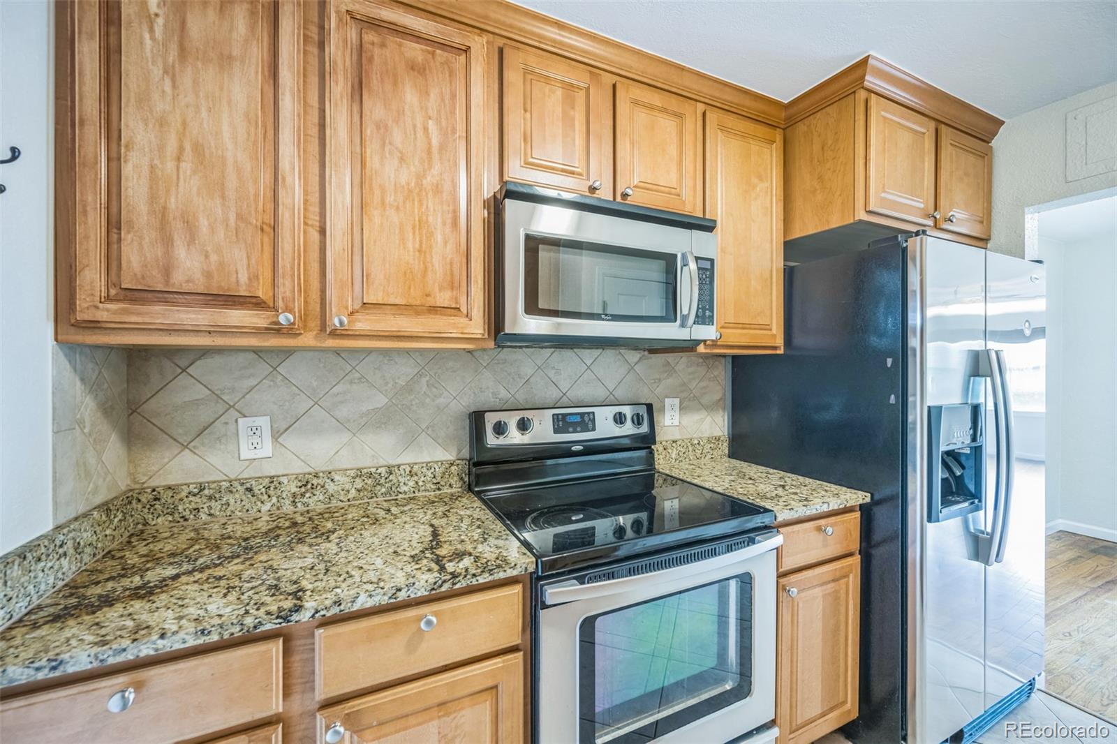 MLS Image #11 for 3620 n saint paul street,denver, Colorado