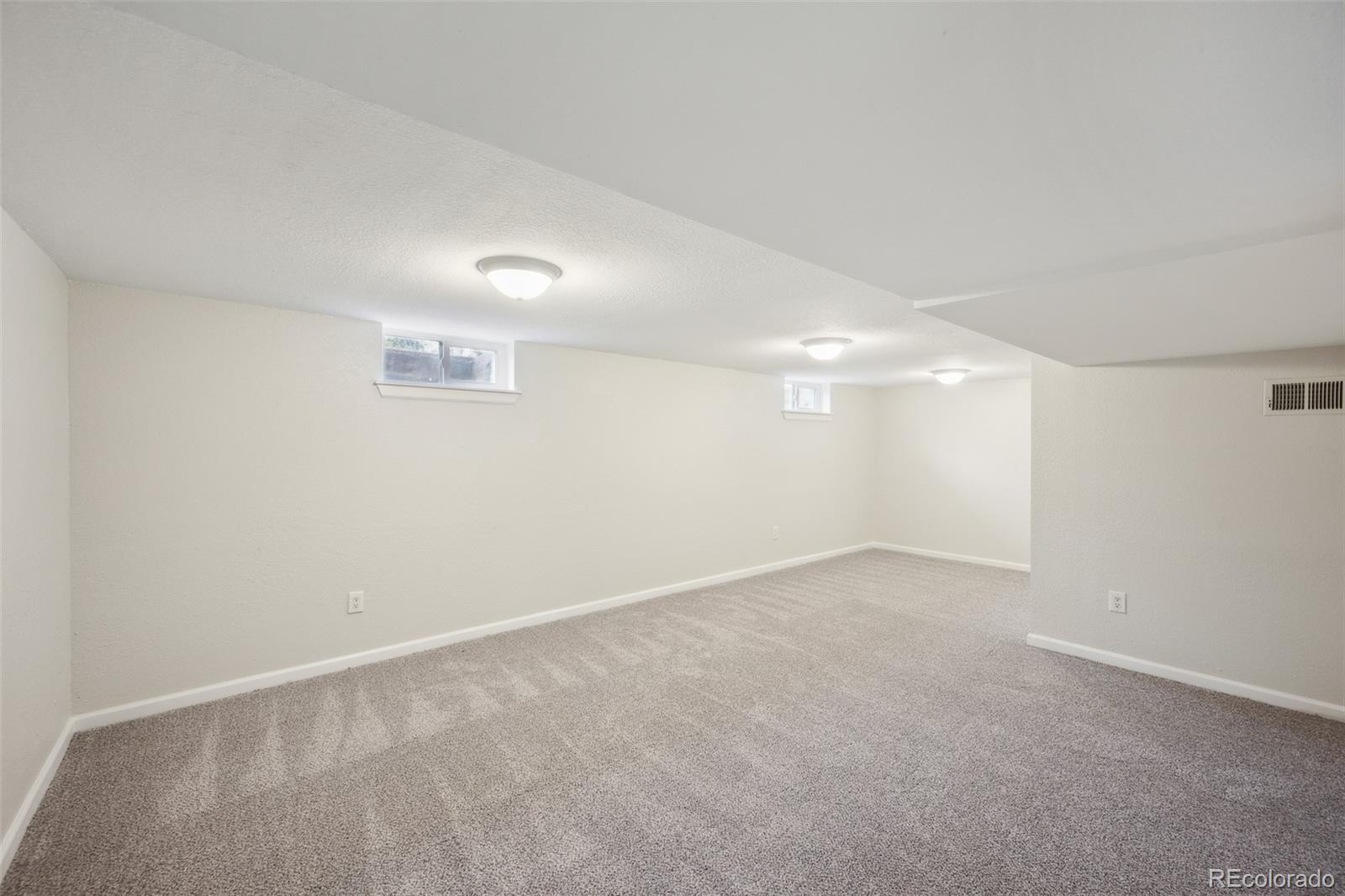 MLS Image #27 for 3620 n saint paul street,denver, Colorado