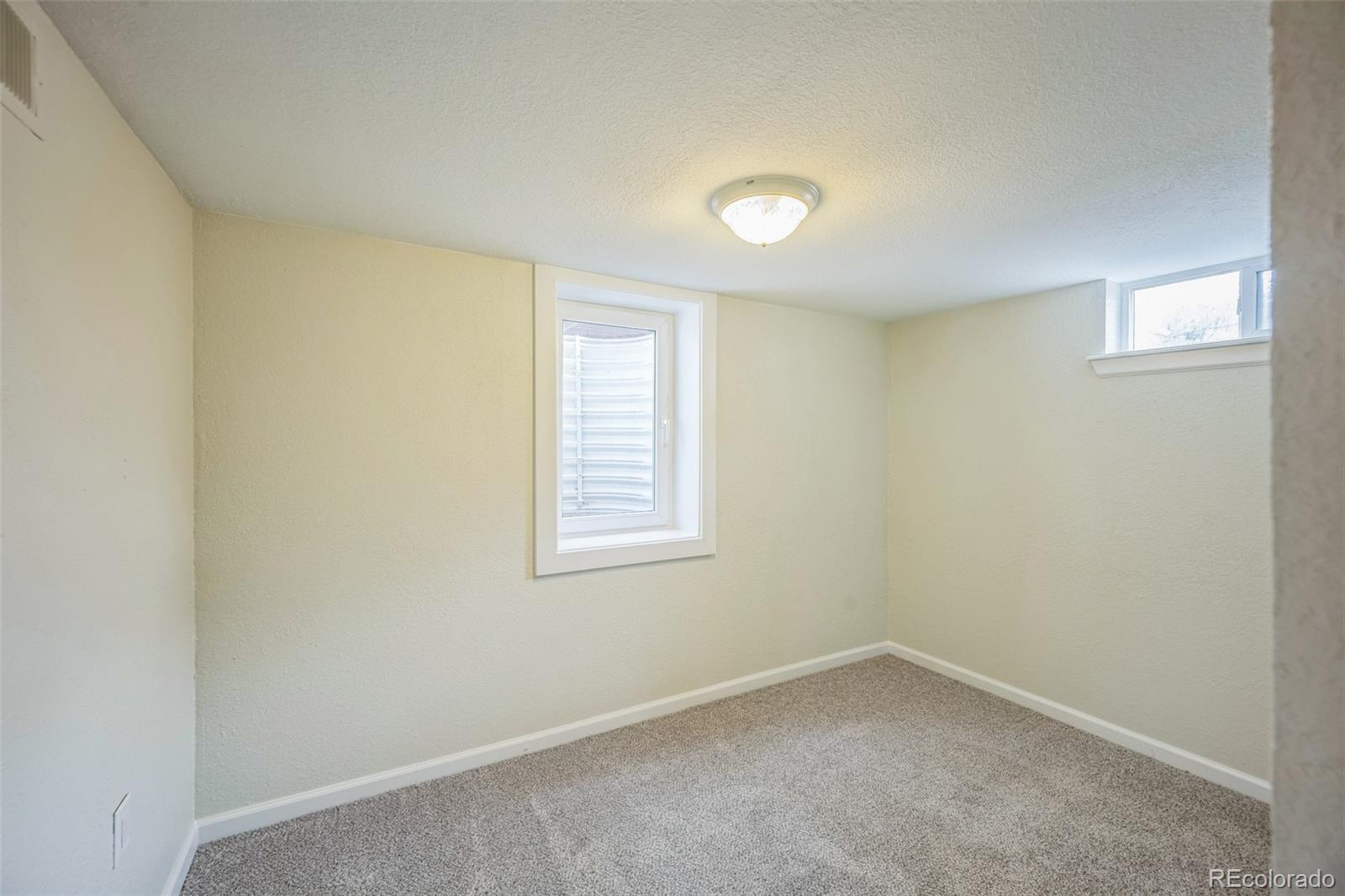 MLS Image #28 for 3620 n saint paul street,denver, Colorado