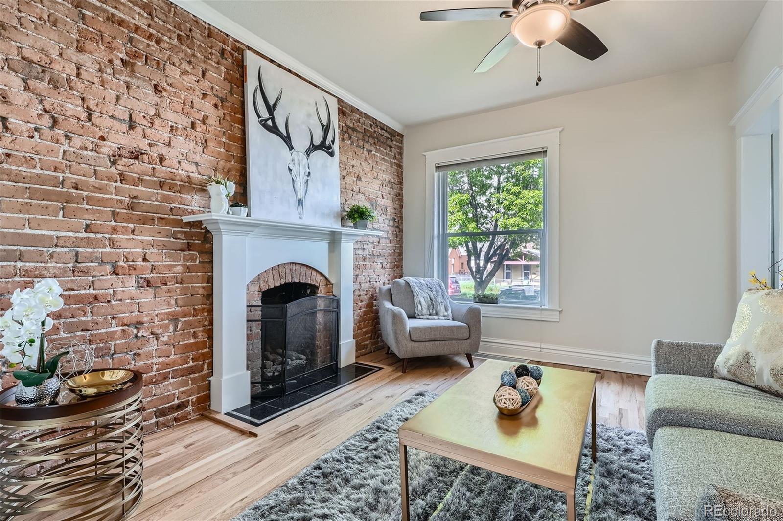 MLS Image #3 for 2562 n emerson street,denver, Colorado