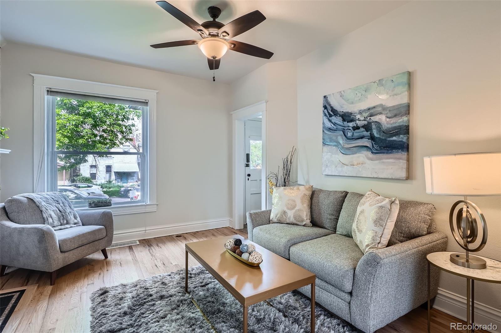 MLS Image #4 for 2562 n emerson street,denver, Colorado