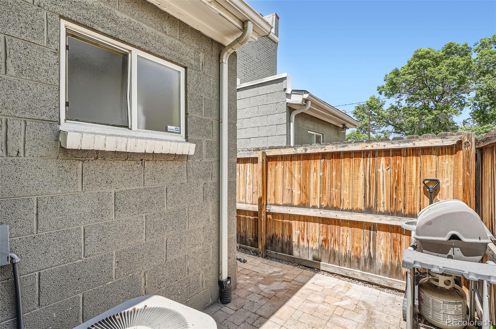 MLS Image #26 for 2564 n emerson street,denver, Colorado