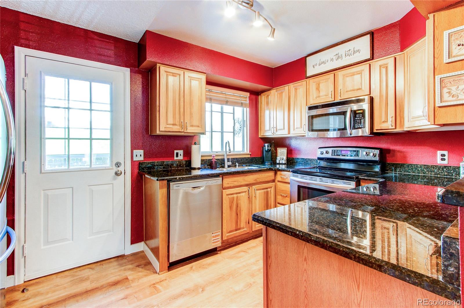 MLS Image #11 for 9565 w coal mine avenue,littleton, Colorado