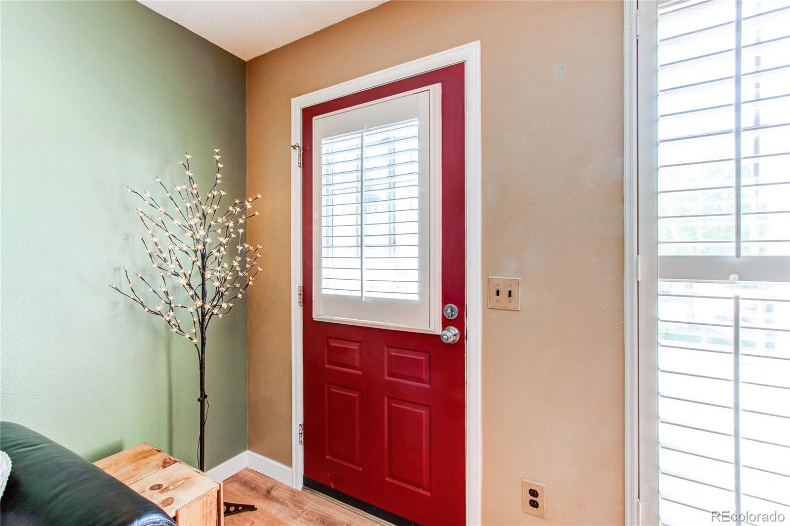 MLS Image #2 for 9565 w coal mine avenue,littleton, Colorado