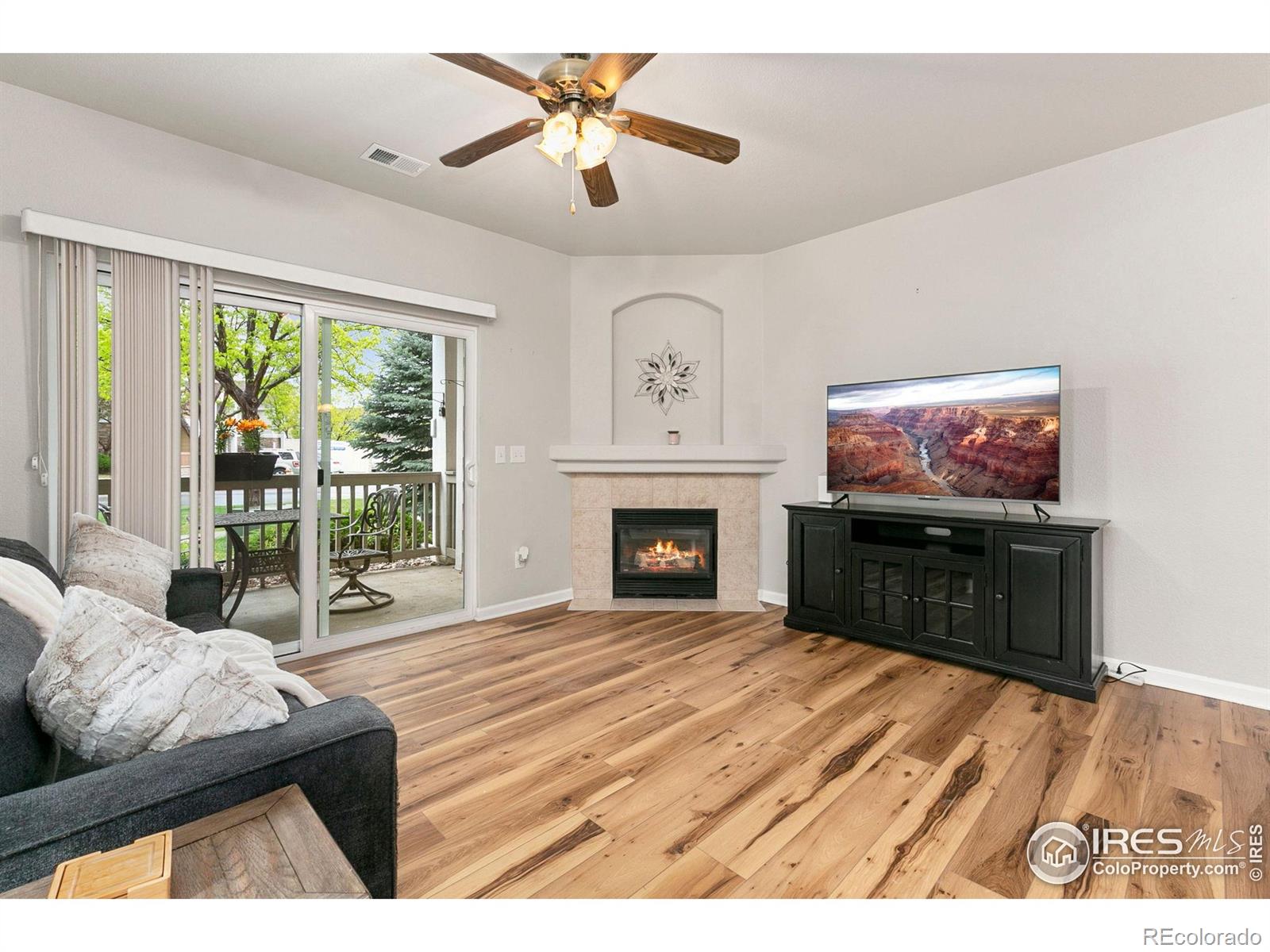 MLS Image #2 for 4635  hahns peak drive,loveland, Colorado