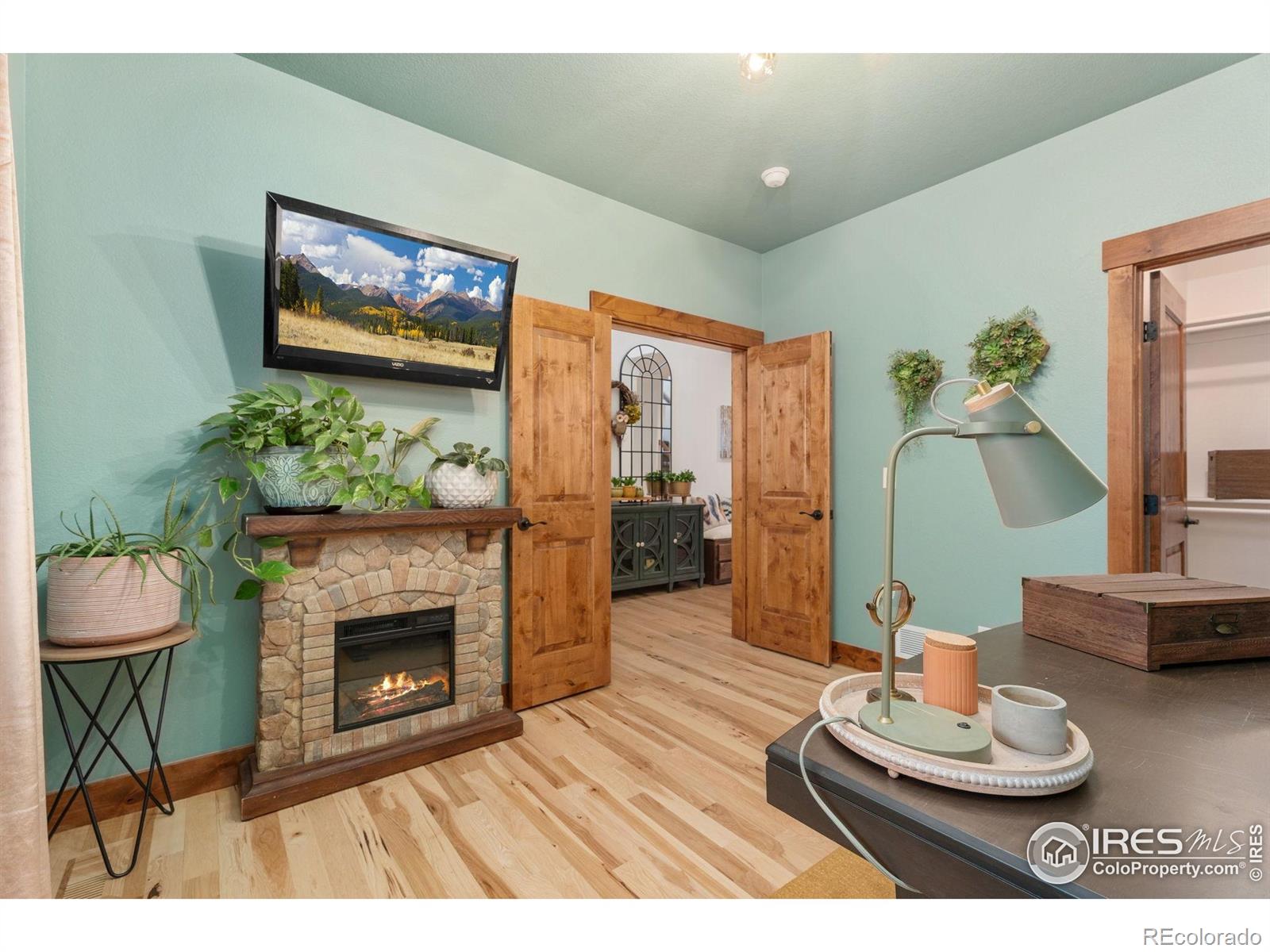 MLS Image #6 for 1646  marbeck drive,windsor, Colorado