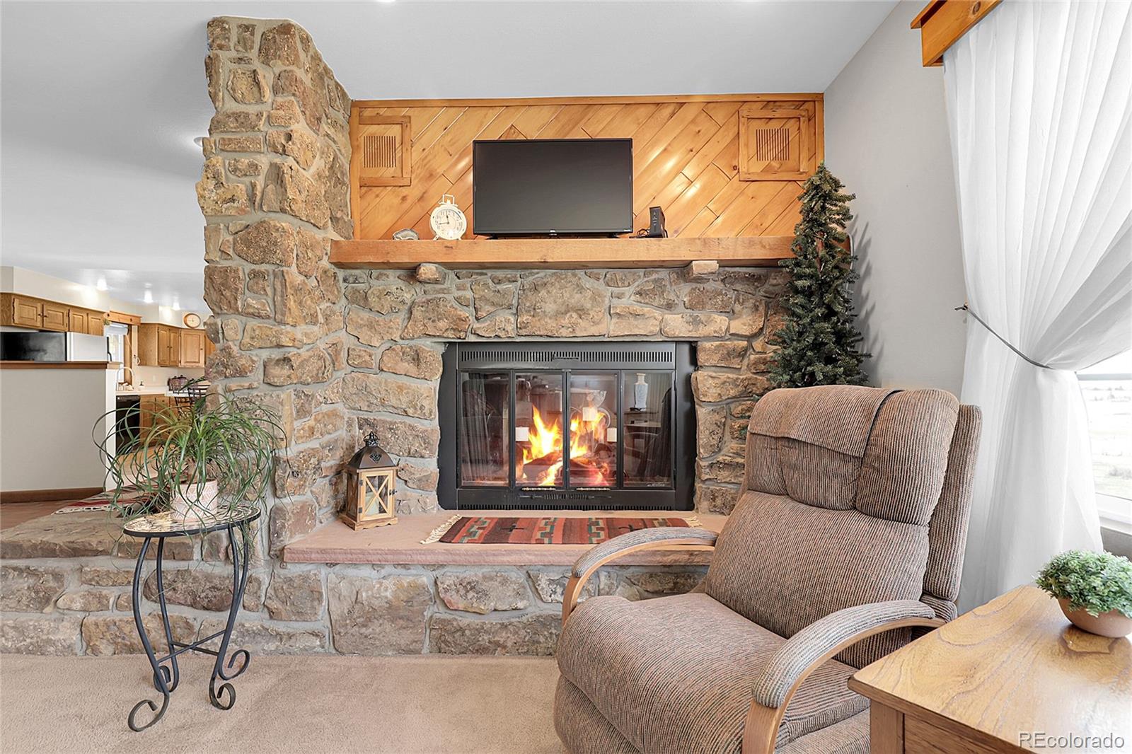 MLS Image #12 for 811  panorama drive,elizabeth, Colorado