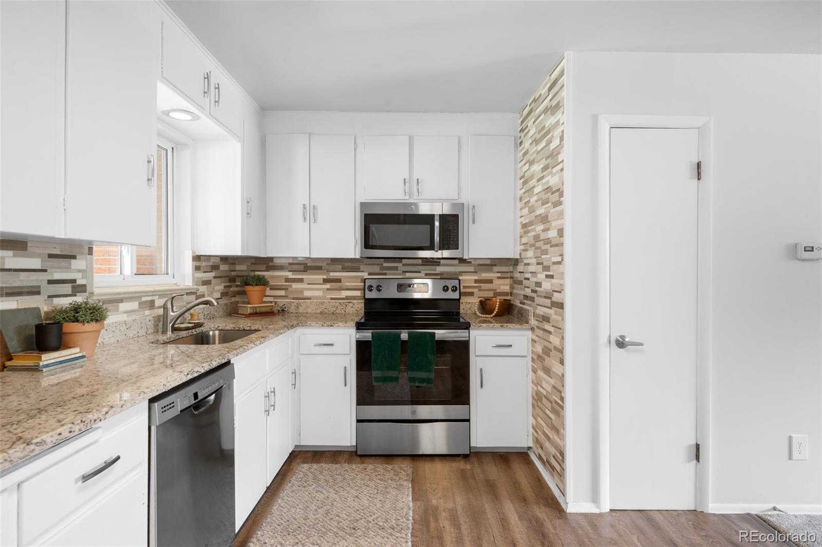 MLS Image #9 for 3322  simms street,wheat ridge, Colorado