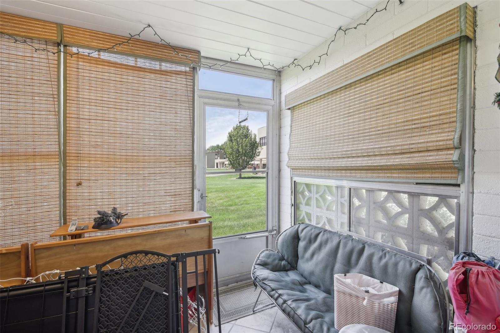 MLS Image #13 for 625 s clinton street,denver, Colorado