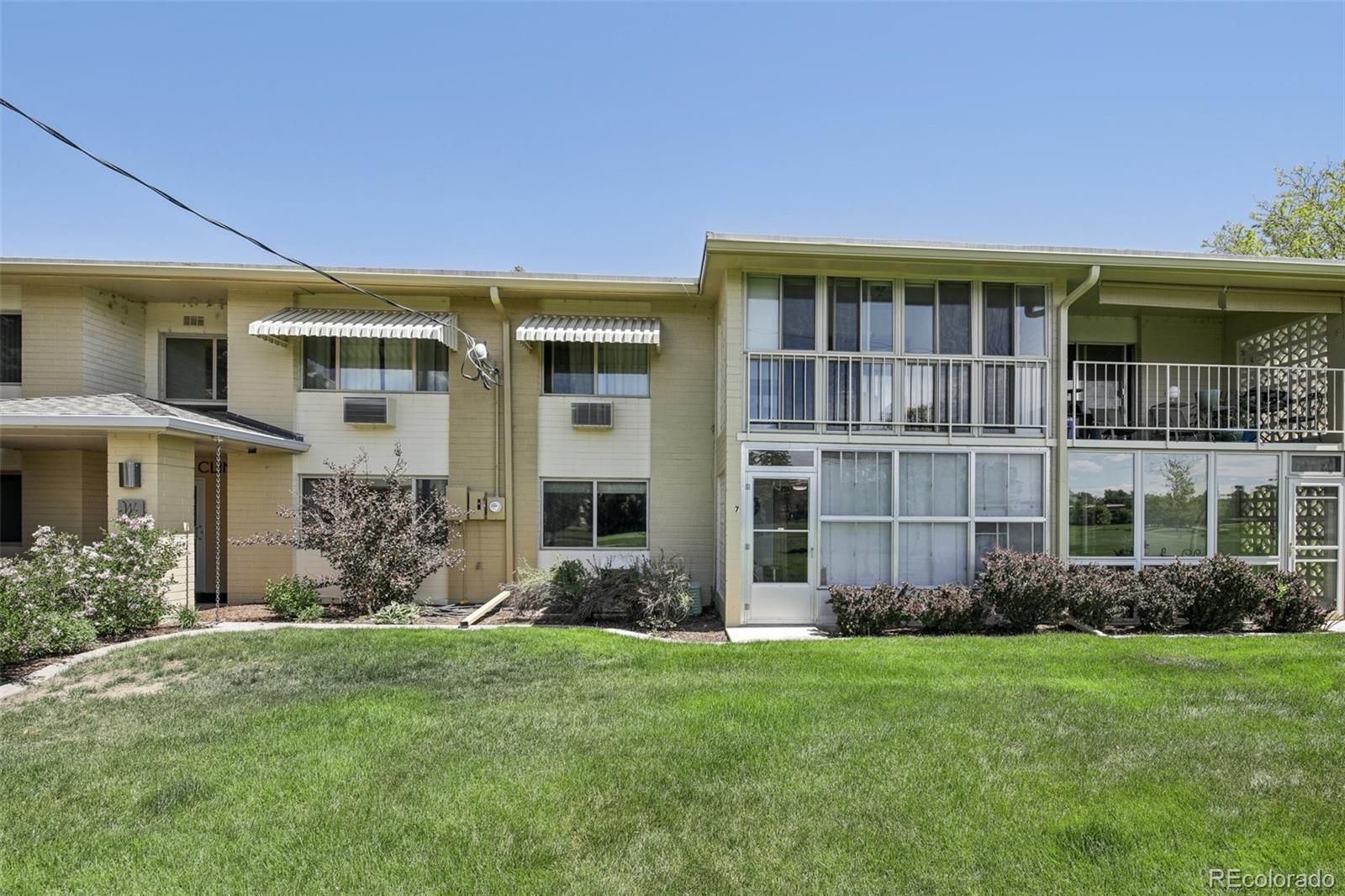 MLS Image #16 for 625 s clinton street,denver, Colorado