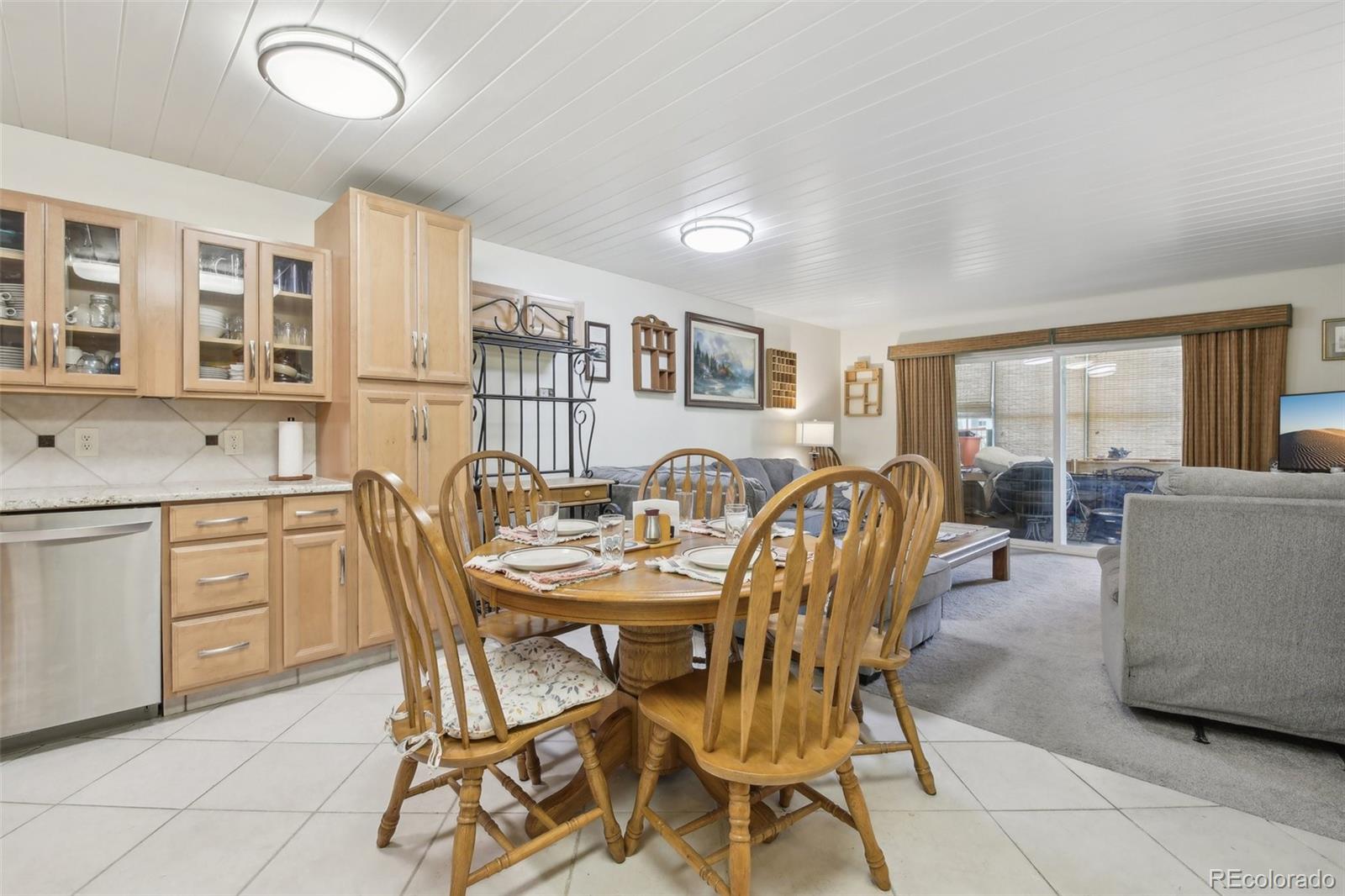 MLS Image #4 for 625 s clinton street,denver, Colorado