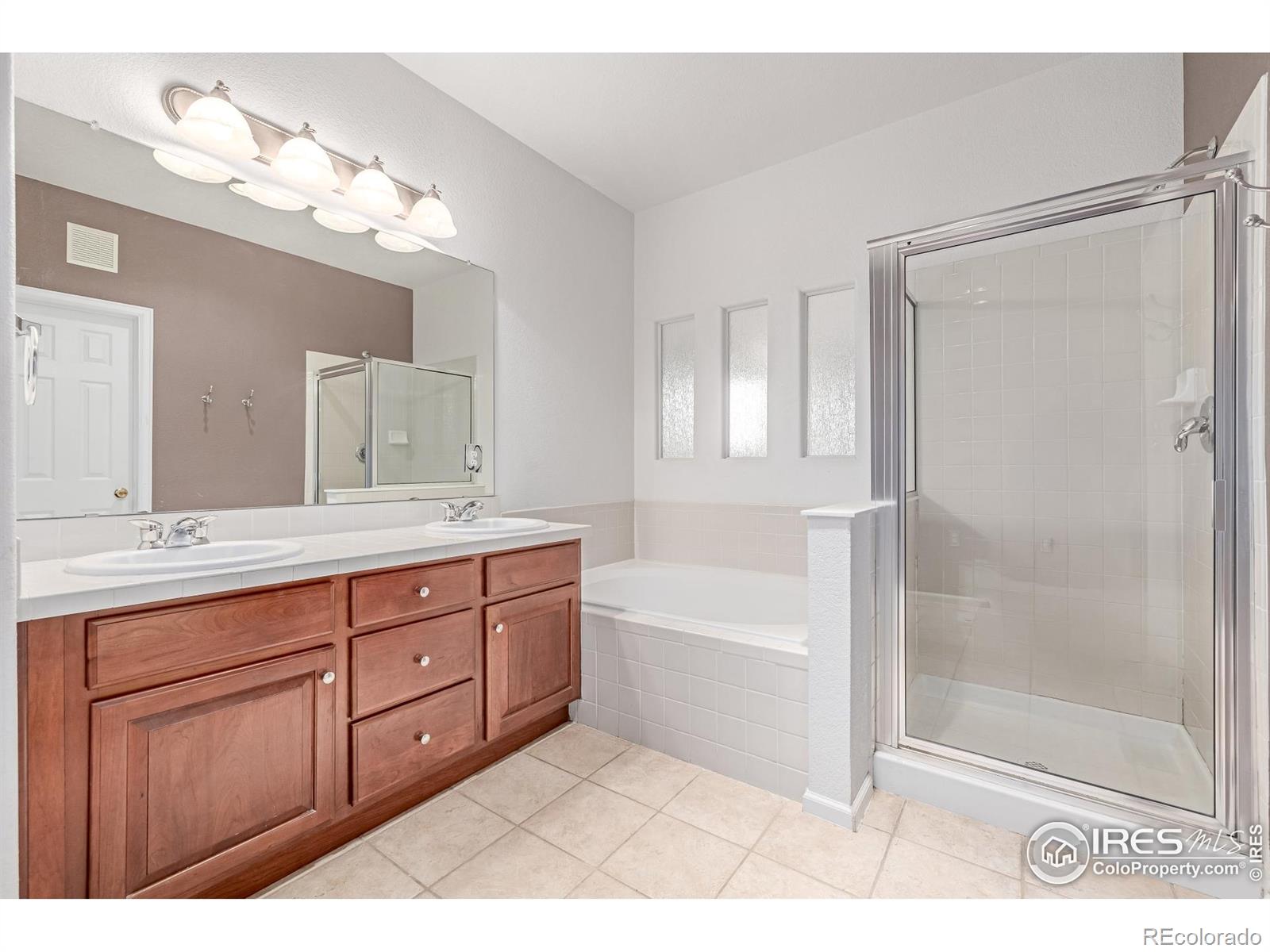 MLS Image #24 for 7777 e 23rd avenue,denver, Colorado