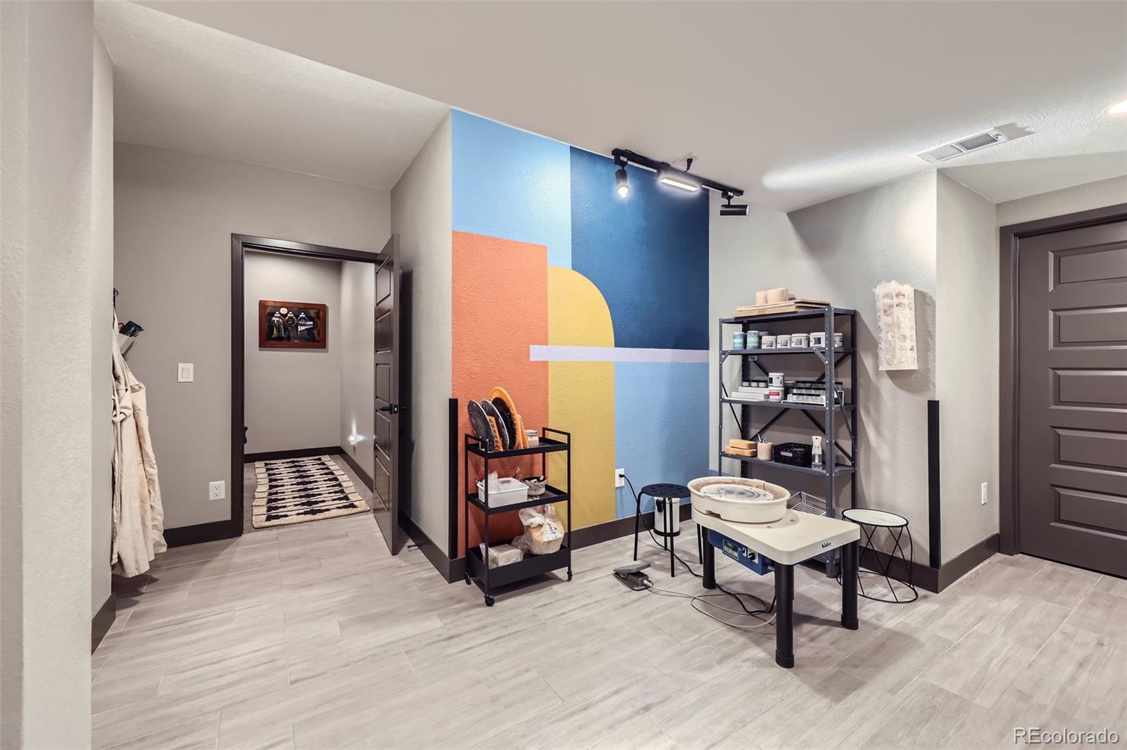 MLS Image #39 for 16345  spanish peak way,broomfield, Colorado