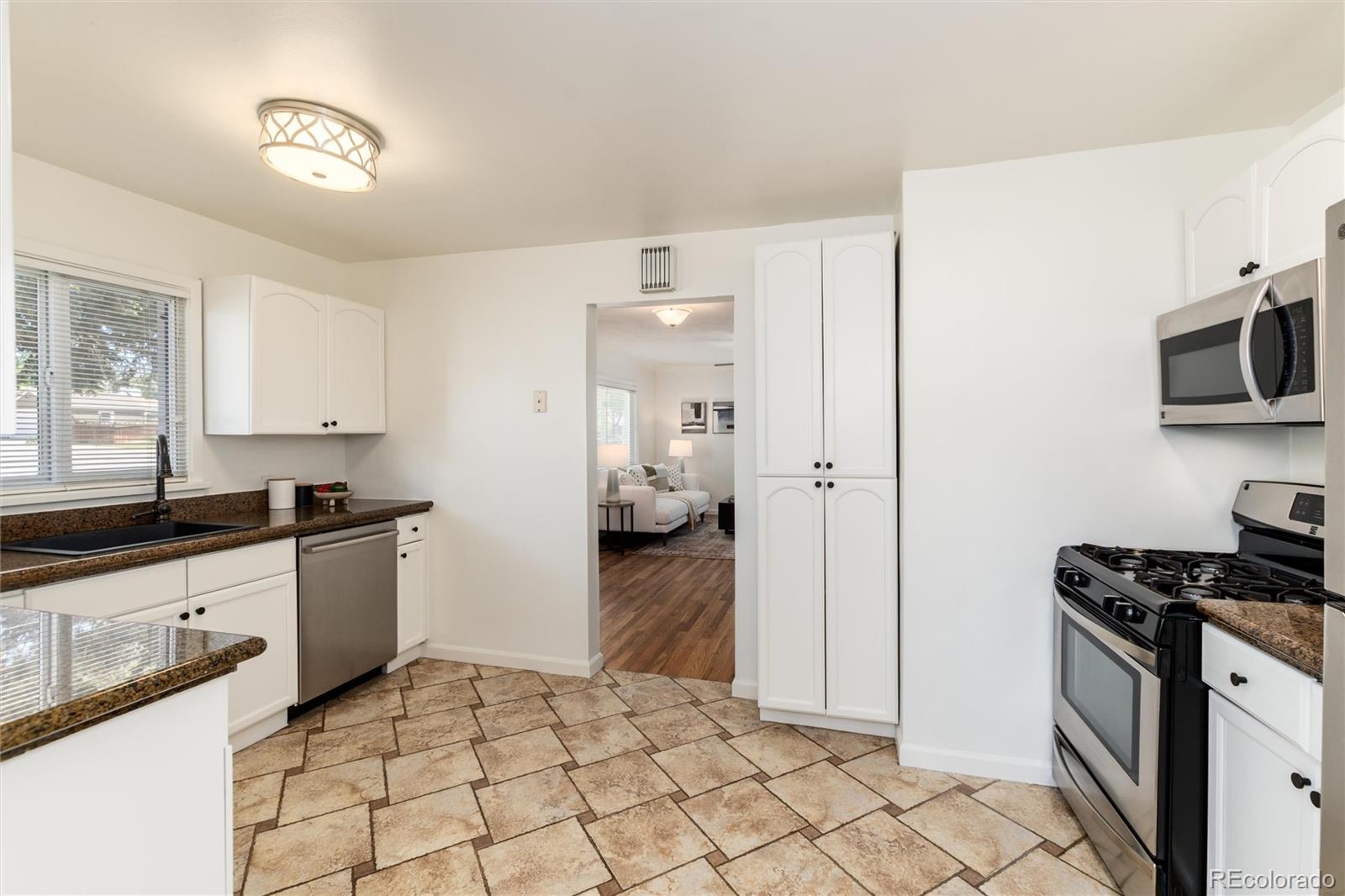 MLS Image #15 for 4197 s grant street,englewood, Colorado