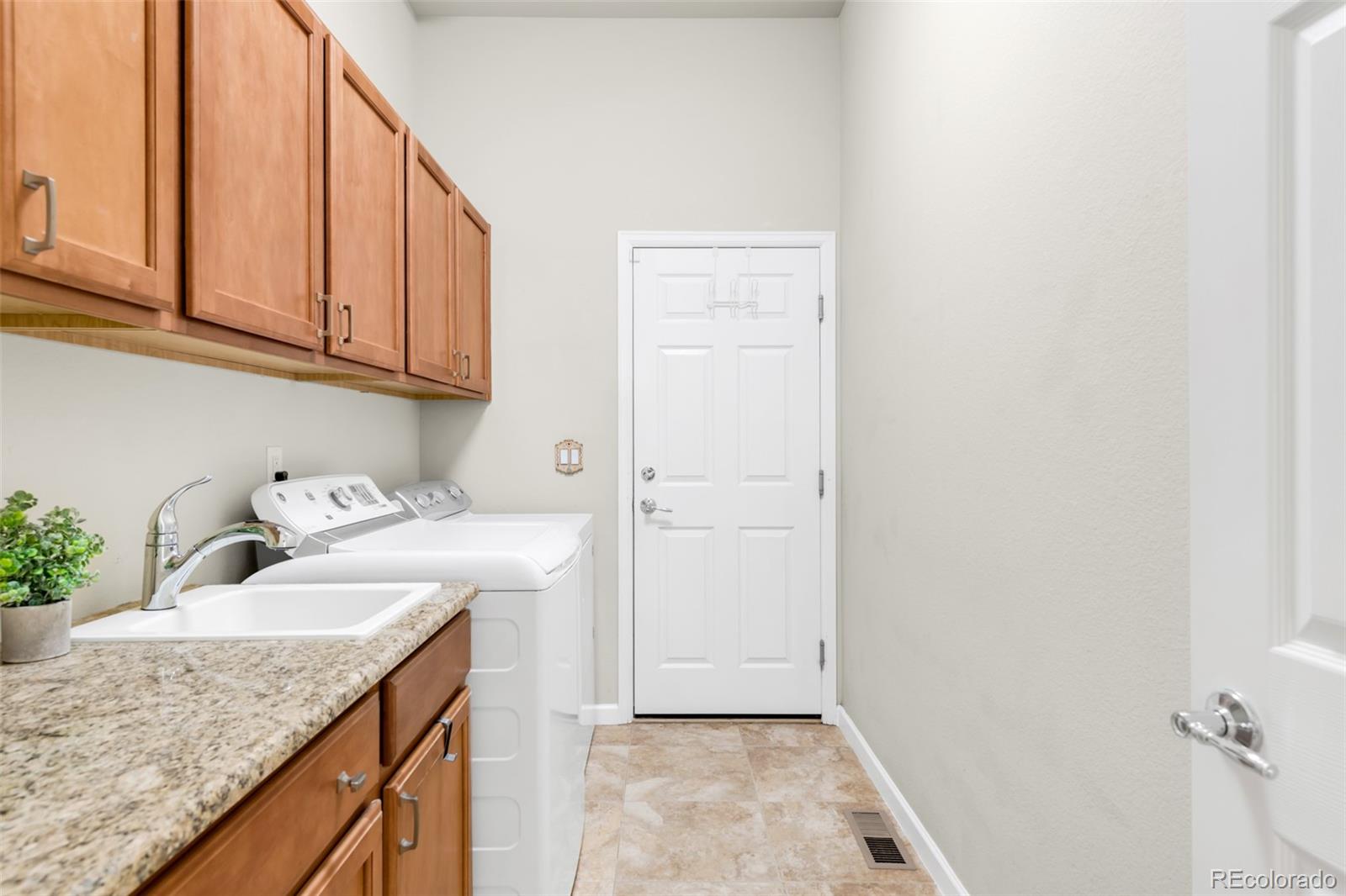 MLS Image #30 for 4519  silver mountain loop,broomfield, Colorado