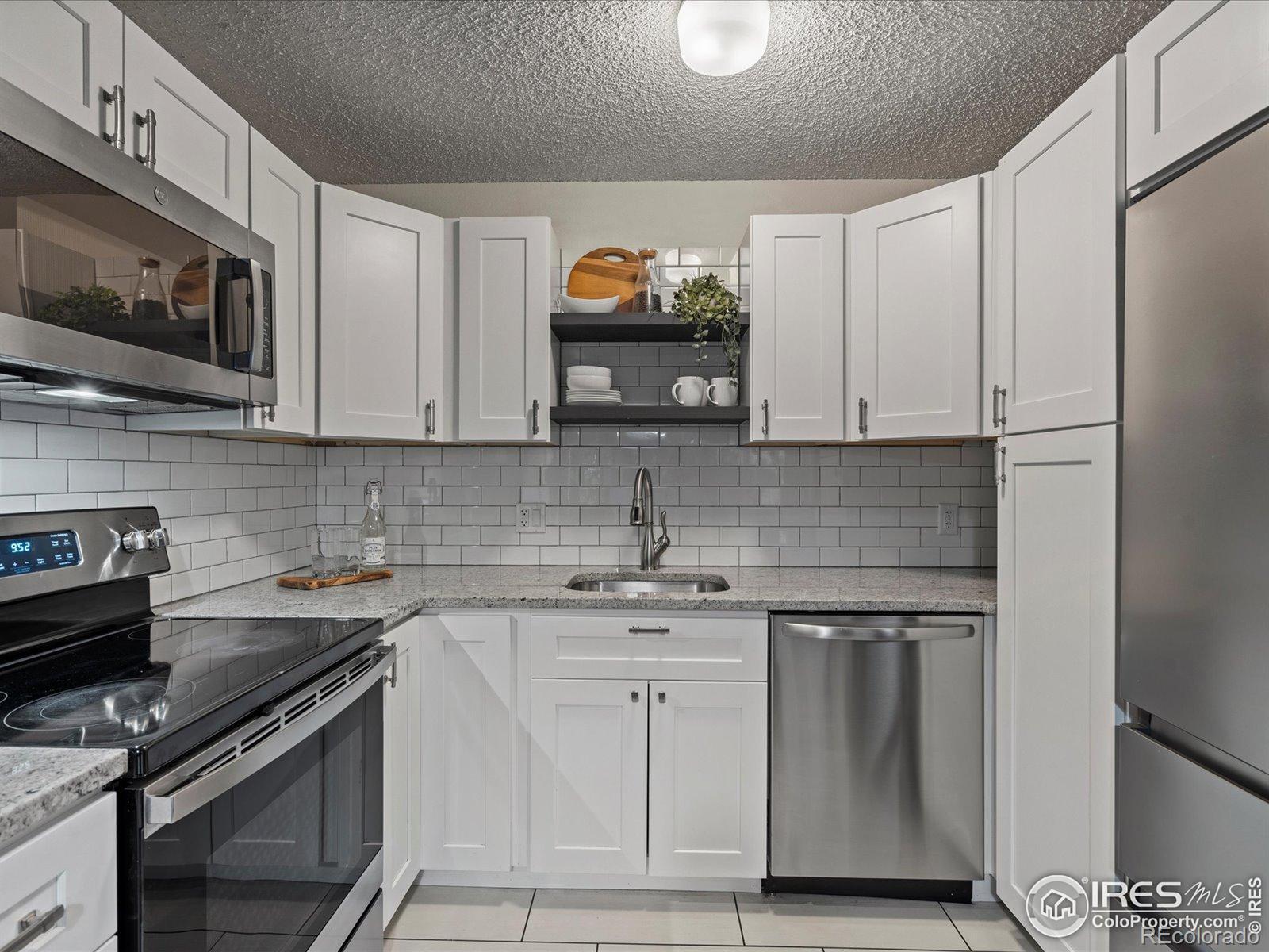 MLS Image #4 for 3335  chisholm trail,boulder, Colorado