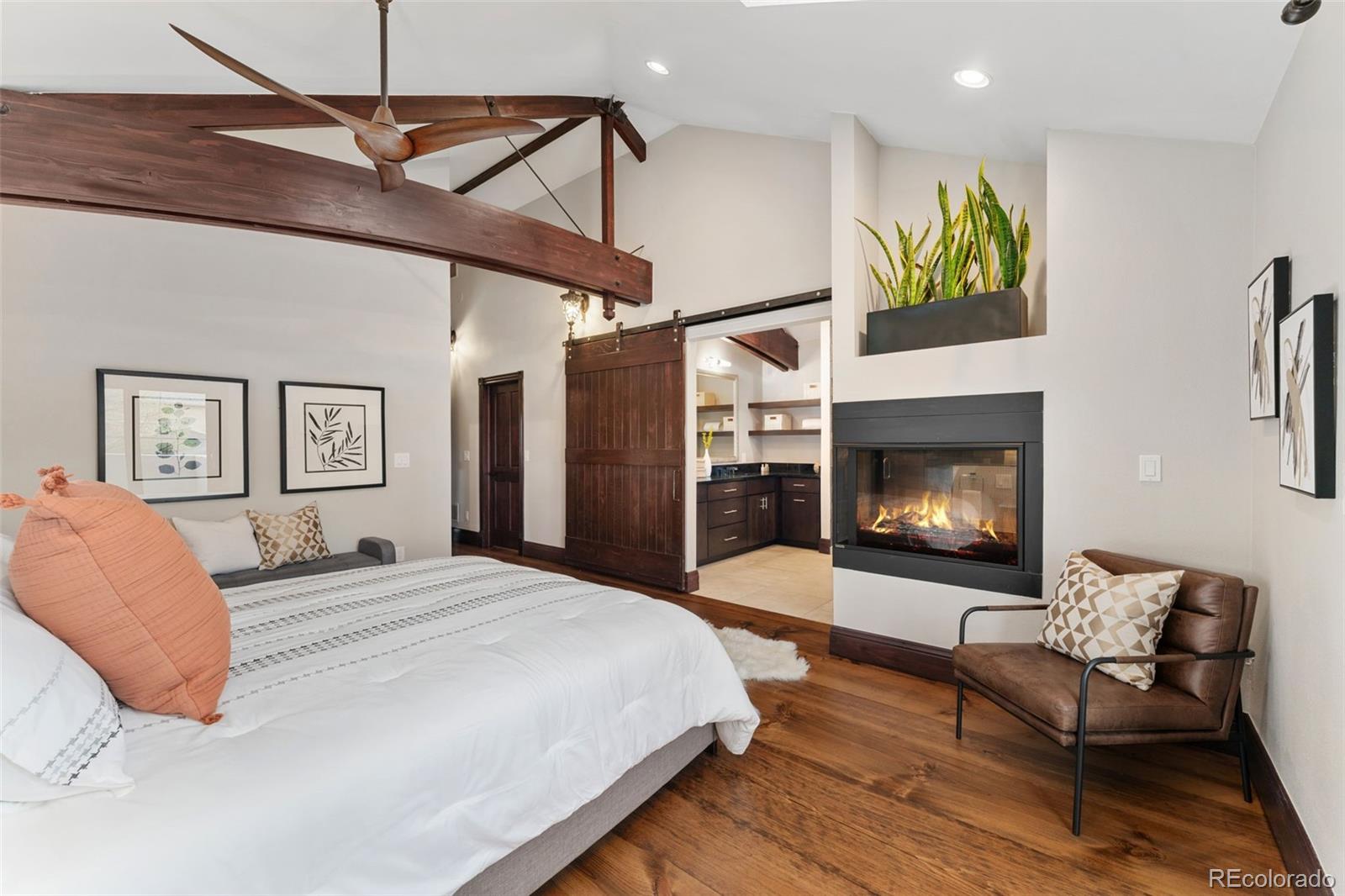 MLS Image #19 for 1376 s clayton street,denver, Colorado