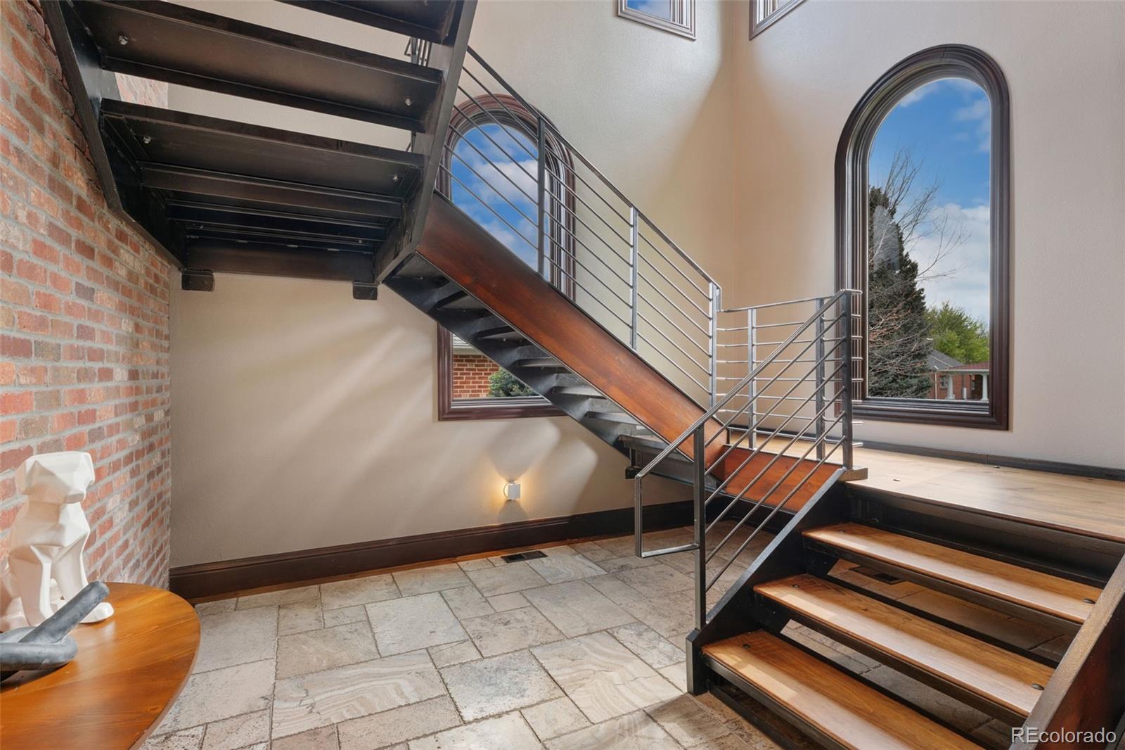 MLS Image #3 for 1376 s clayton street,denver, Colorado
