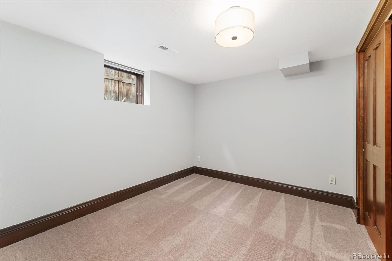 MLS Image #34 for 1376 s clayton street,denver, Colorado